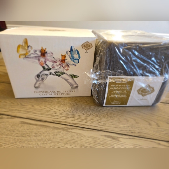 Shannon Crystal by Godinger crystal sculpture - Picture 5 of 6